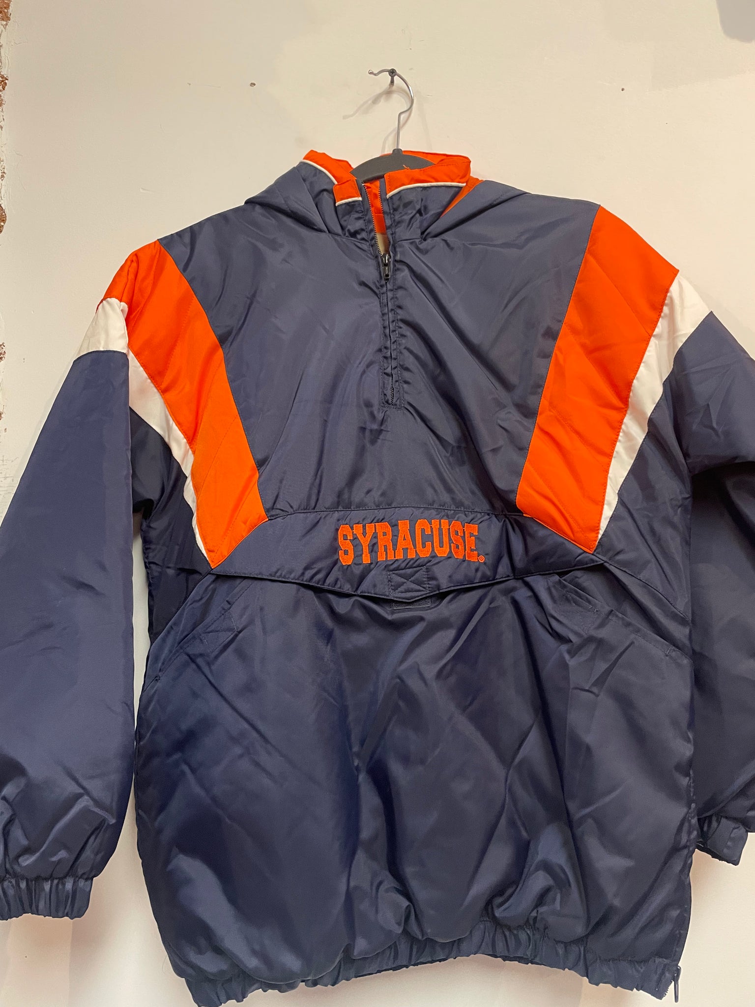 Syracuse Windbreaker Jacket Small J295