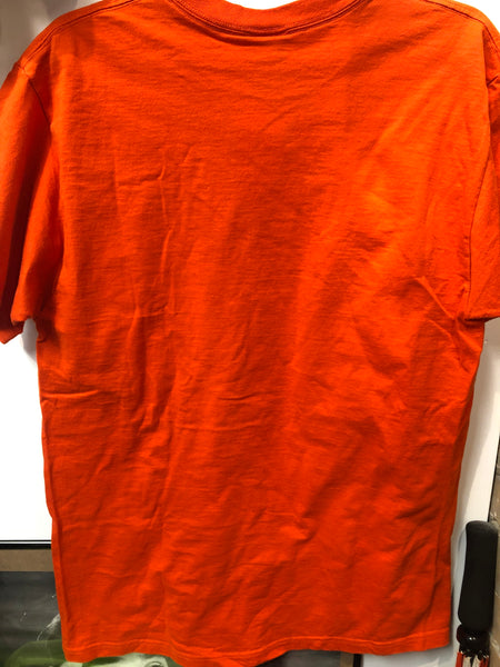Vintage Syracuse basketball T-Shirt, size M.