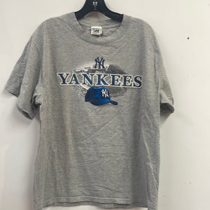 Vintage New York Yankees T-Shirt Large Y13 – Scholars & Champs