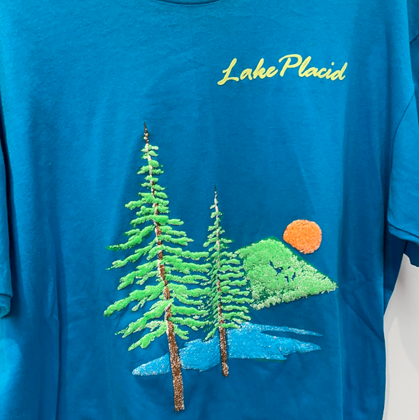 Raised Puffy Print Lake Placid T-Shirt. Size XL.