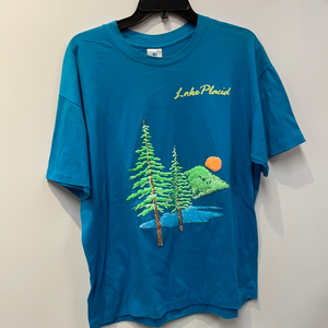 Raised Puffy Print Lake Placid T-Shirt. Size XL.