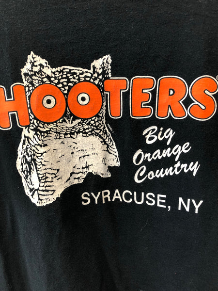 Vintage Black Hooters Syracuse, NY T Shirt